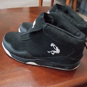 Shaq Black High-Top Sneakers 3